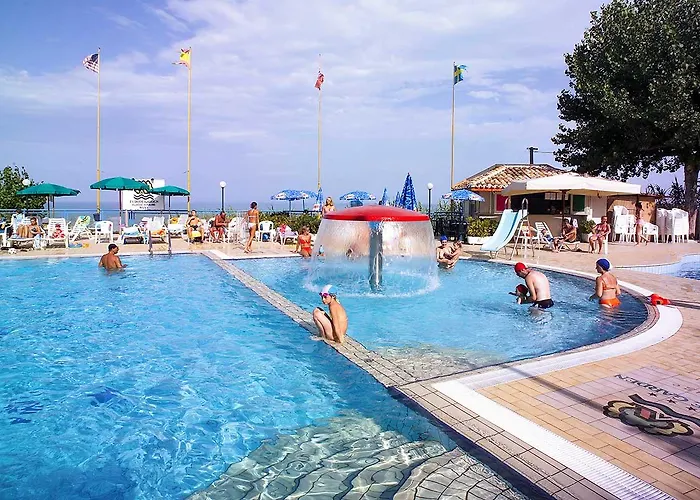 Europe Garden Village 4*